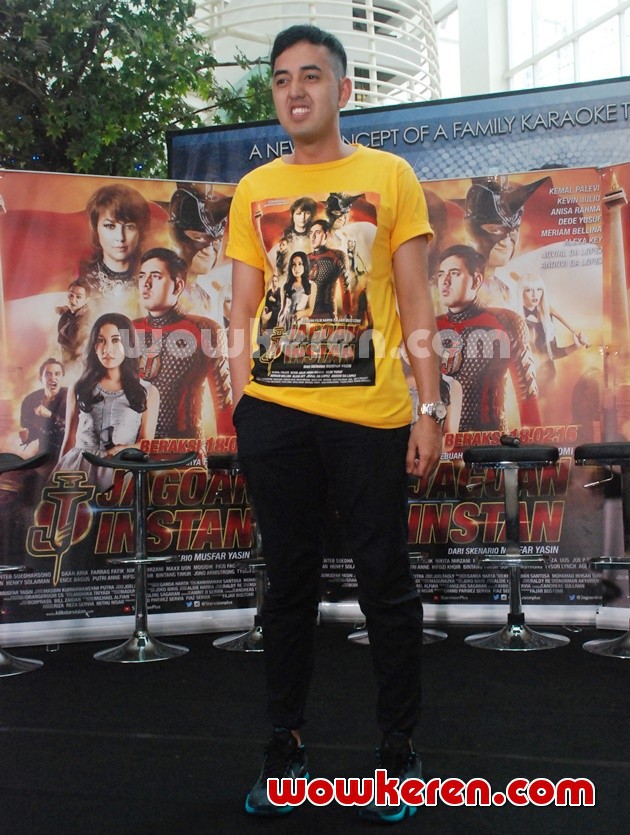 Gambar Foto Kemal Palevi Hadiri Gala Premier Film 'Jagoan Instan'