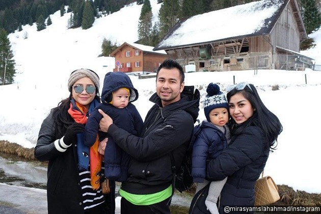 Gambar Foto Raffi Ahmad dan Nisya Ahmad dengan Anak Masing-Masing