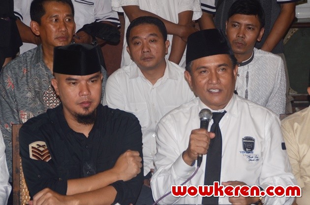 Gambar Foto Yusril Ihza Mahendra Sambangi Ahmad Dhani