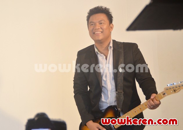 Posan Tobing Berita Foto Video Lirik Lagu Profil Bio