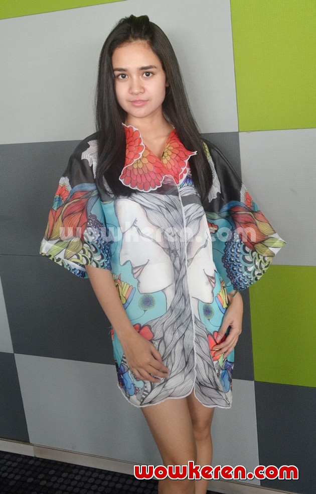Gambar Foto Michelle Zudith di Konferensi Pers Film 'I Love You From 38000 Ft'