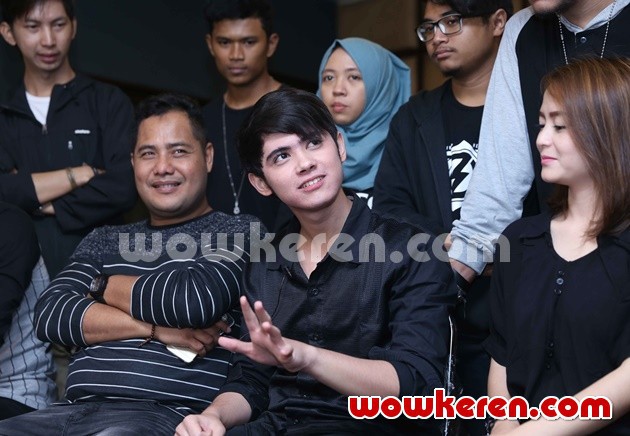 Gambar Foto Jumpa Pers Konser Mini 'The World of Aliando'