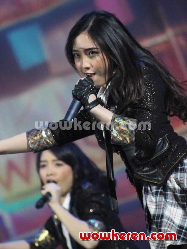 Gambar Foto Naomi JKT48 di '1001 Kisah 23 Tahun ANTV'