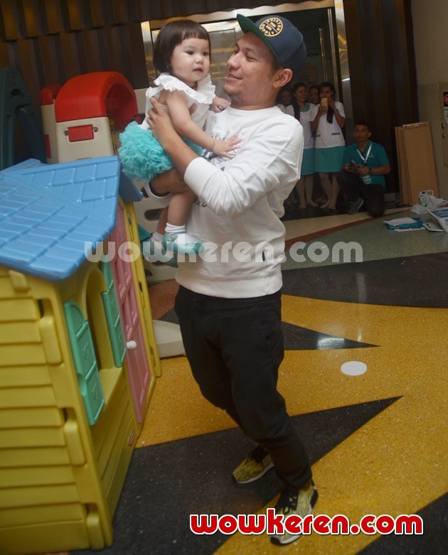 Gambar Foto Gempita dan Gading Marten Ditemui di Grand Indonesia Mall