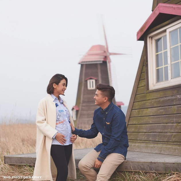 Gambar Foto Glenn Alinskie dan Chelsea Olivia di Seoul, Korea Selatan