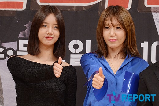 Gambar Foto Hyeri Girl's Day dan Chae Jung Ahn Hadir di Jumpa Pers Drama 'Entertainer'