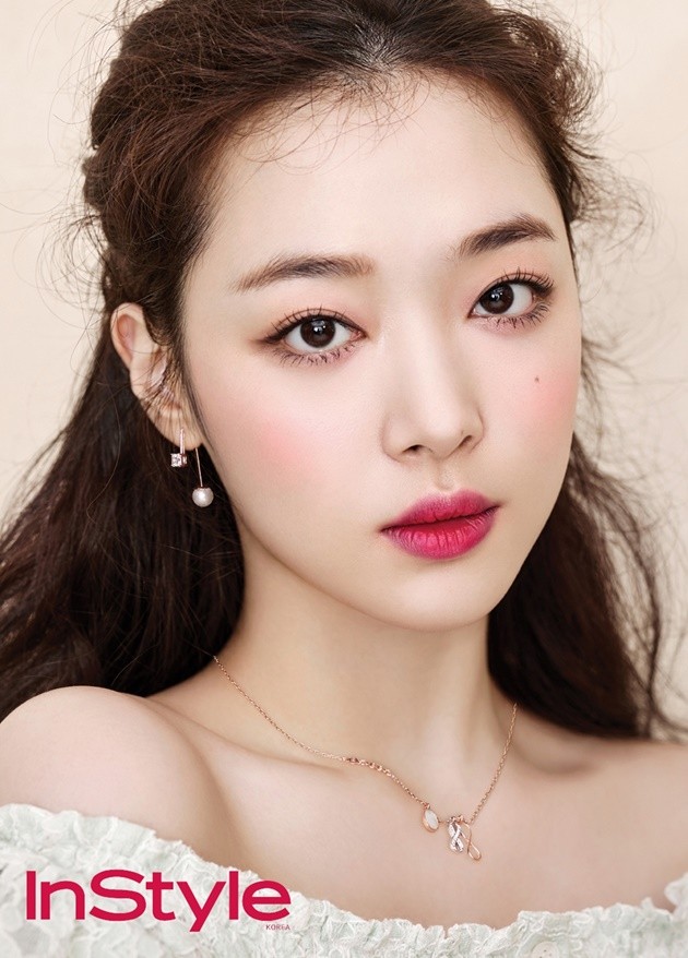 Gambar Foto Sulli di Majalah InStyle Edisi Mei 2016