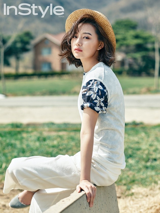 Gambar Foto Kim Ji Won di Majalah InStyle Edisi Mei 2016