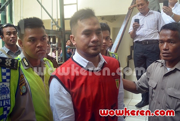 Gambar Foto Saipul Jamil Hadir di PN Jakarta Utara untuk Mendengar Pembacaan Dakwaan