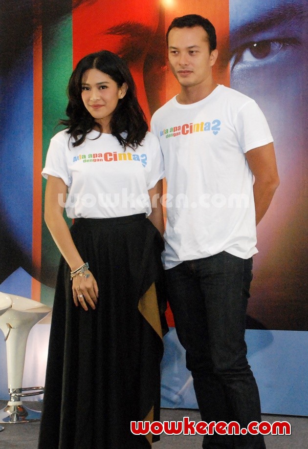 Gambar Foto Dian Sastro dan Nicholas Saputra di Press Screening Film 'Ada Apa dengan Cinta 2'