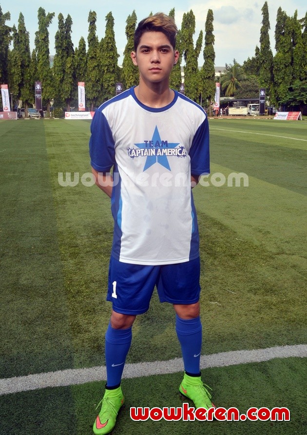 Gambar Foto Al Ghazali Ramaikan Celebrity Match