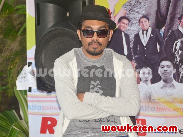 Gambar Foto Glenn Fredly di Press Conference Alfatainment