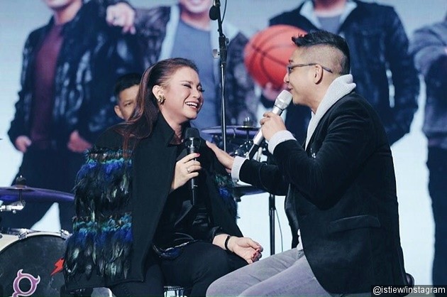 Gambar Foto Rossa dan Pasha Ungu Duet di SCTV Music Awards 2016