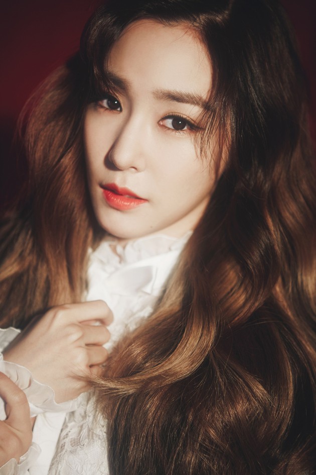 Gambar Foto Tiffany Taetiseo di Teaser Mini Album 'Dear Santa'