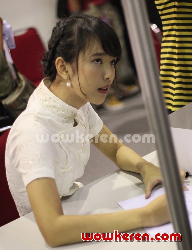Gambar Foto Beby JKT48 di Mahagita Handshake Festival