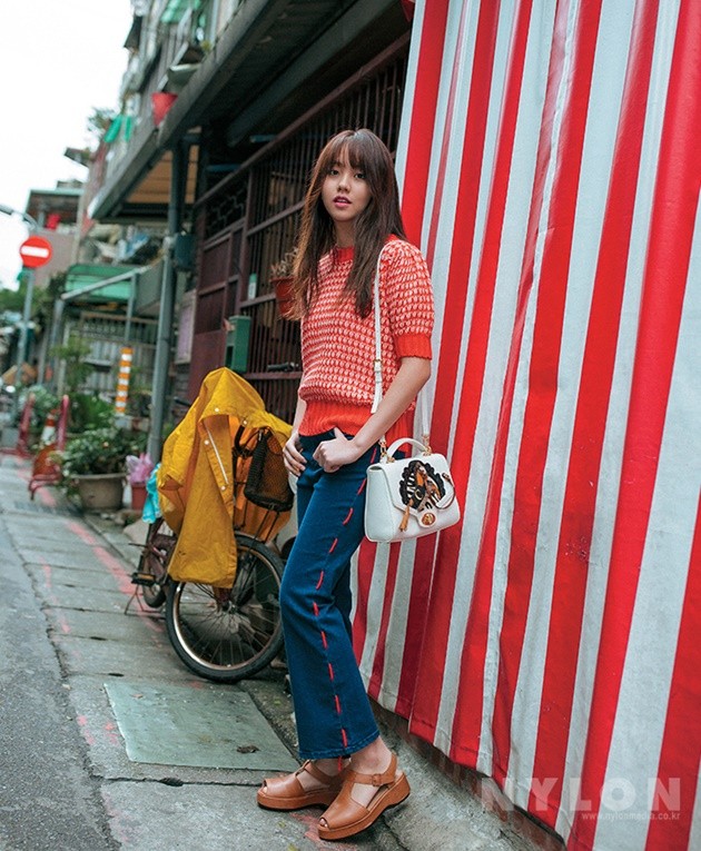 Gambar Foto Kim So Hyun di Majalah Nylon Edisi Mei 2016