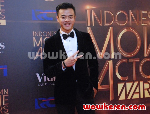 Gambar Foto Dion Wiyoko di Indonesia Movie Actors Awards 2016