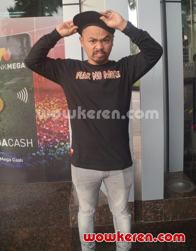 Gambar Foto Wendi Cagur di Konferensi Pers Program Ramadhan 2016 Trans7