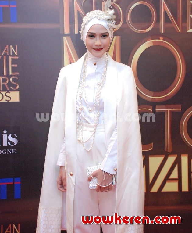Gambar Foto Zaskia Adya Mecca Hadir di Indonesia Movie Actors Awards 2016