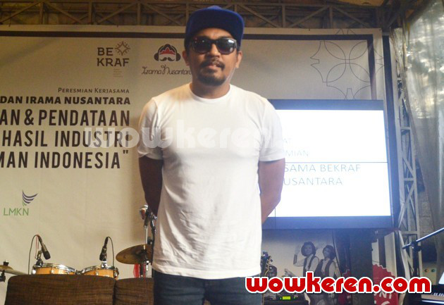 Gambar Foto Glenn Fredly Saat Peresmian Kerjasama Berkaf dan Irama Nusantara