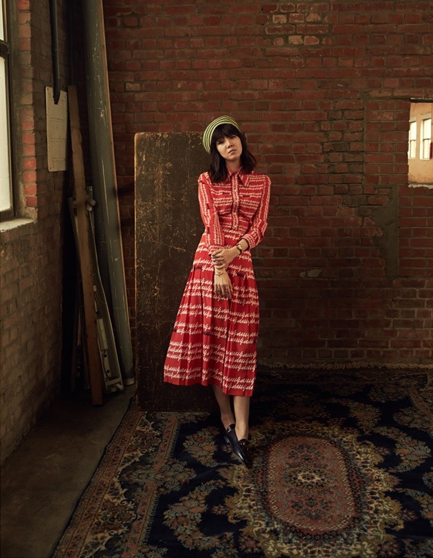 Gambar Foto Gong Hyo Jin di Majalah Elle Edisi April 2016