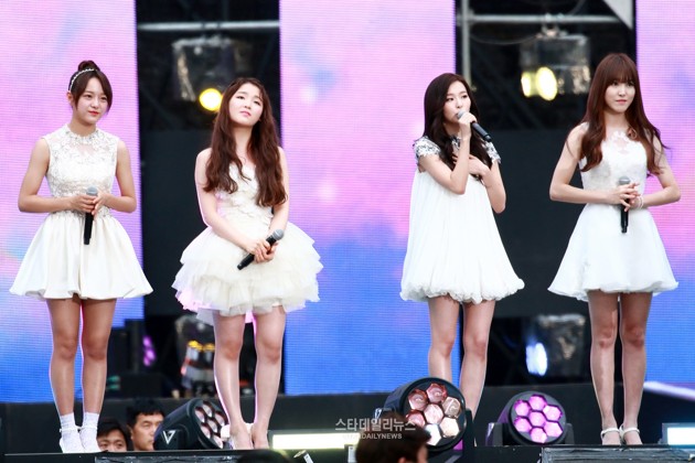 Gambar Foto Sejong IOI, Seunghee Oh My Girl, Seulgi Red Velvet dan Yuju G-Friend Tampil di Dream Concert 2016