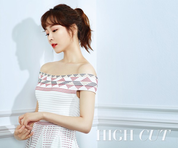 Gambar Foto Seo Hyun Jin di Majalah High Cut Vol. 175