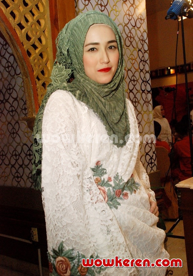 Gambar Foto Adelia Wilhelmina di Acara Buka Bersama Anak Yatim Piatu dan Seleb On News MNCTV