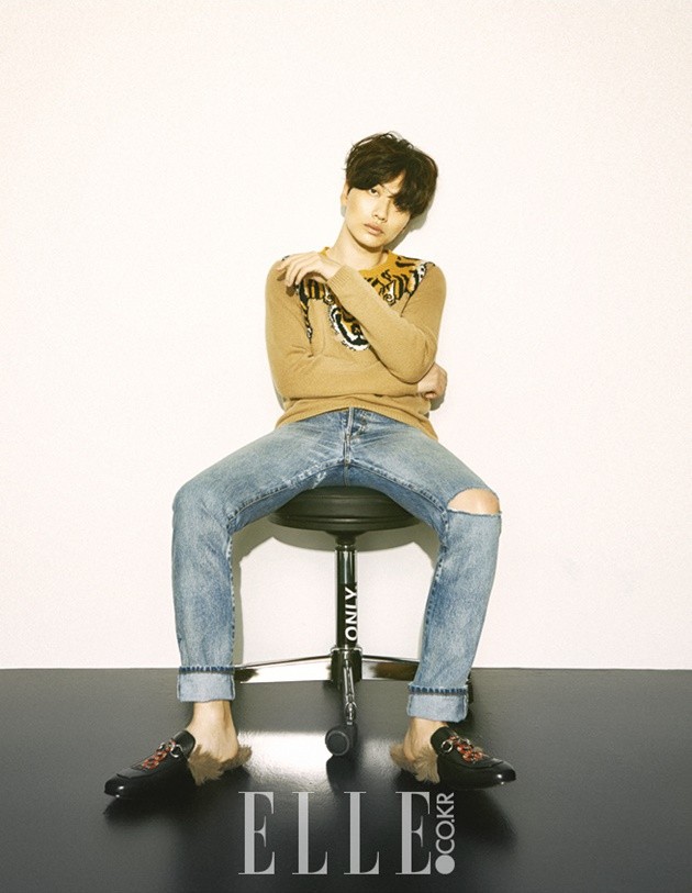 Gambar Foto Lee Dong Hwi di Majalah Elle Edisi Mei 2016
