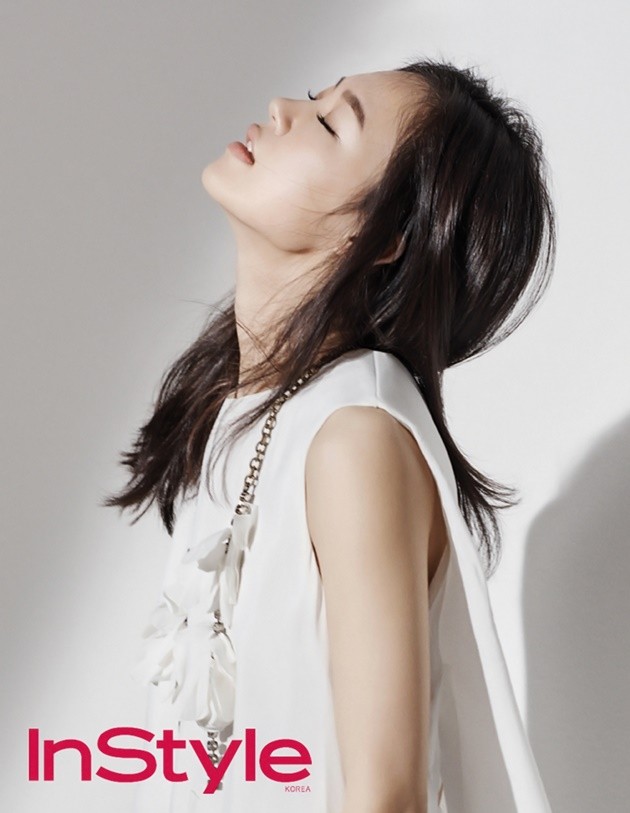 Gambar Foto Han Ye Ri di Majalah InStyle Edisi April 2016