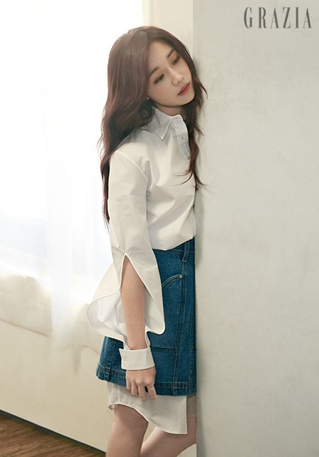 Gambar Foto Eun Ji A Pink di Majalah Grazia Edisi Mei 2016