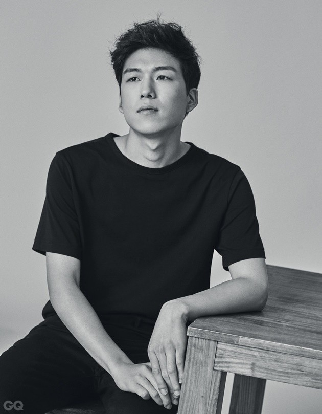 Kwak Jin Eon: Berita, Foto, Video, Lirik, Biodata | WowKeren