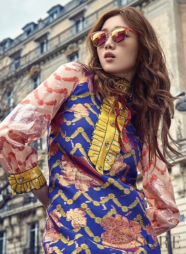 Gambar Foto Lee Sung Kyung di Majalah Sure Edisi April 2016