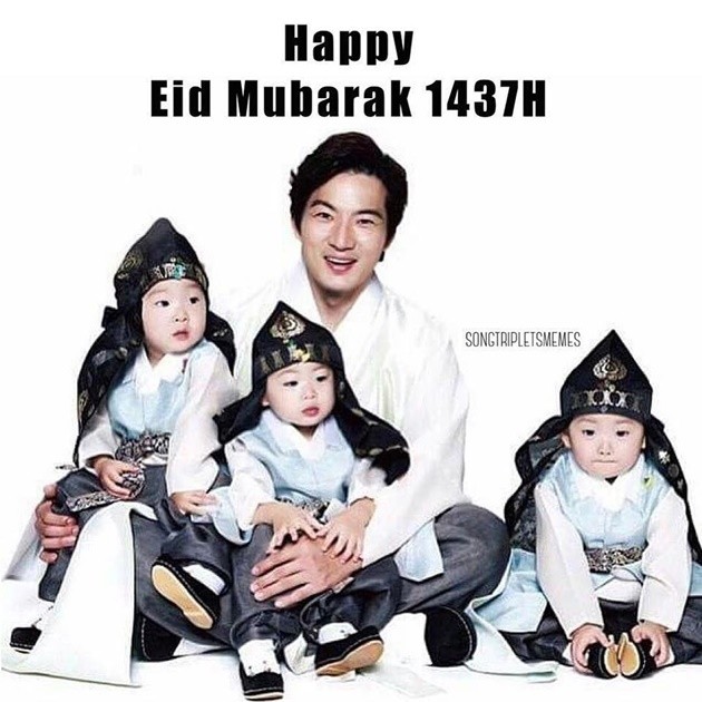 Gambar Foto Dapat Ucapan Nih dari Song Il Gook dan Song Triplets