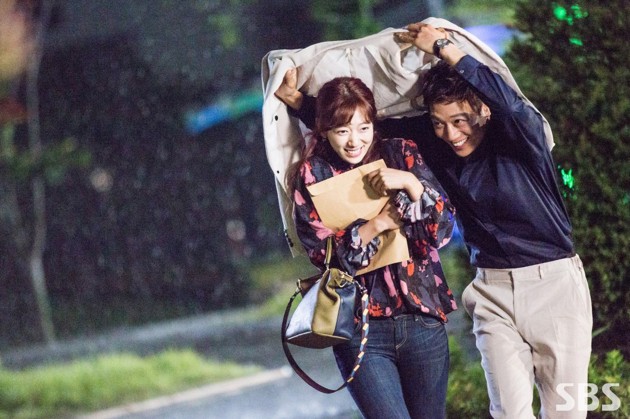 Gambar Foto Akting Park Shin Hye dan Kim Rae Won di Drama 'Doctors'