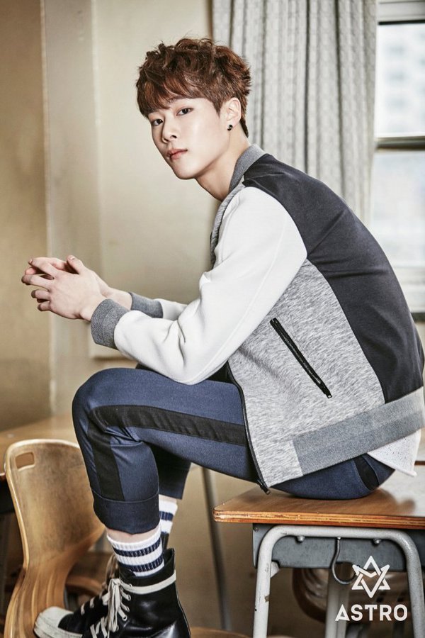 Gambar Foto Moon Bin ASTRO di Teaser Debut Mini Album 'Spring Up'
