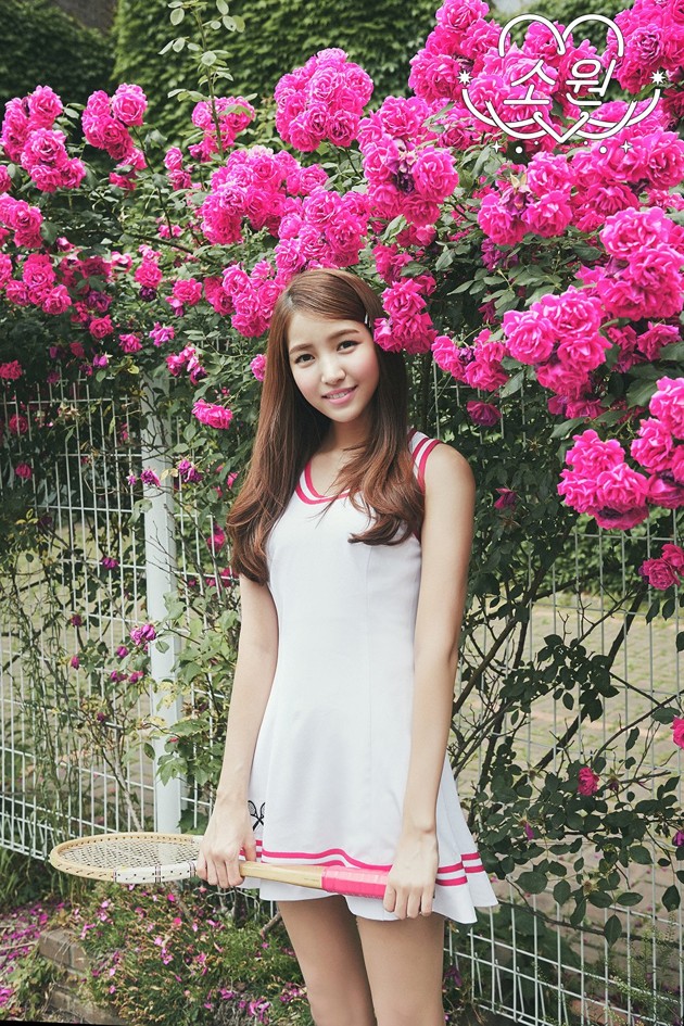 Gambar Foto Sowon G-Friend di Teaser Album 'L.O.L'