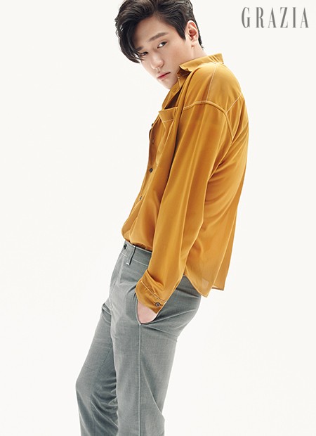 Gambar Foto Go Kyung Pyo di Majalah Grazia Vol. 73
