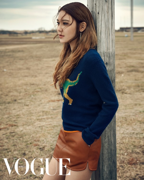 Gambar Foto Sooyoung Girls' Generation di Majalah Vogue Edisi April 2016