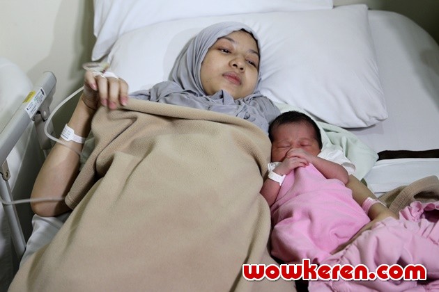 Gambar Foto Natasha Rizki Dikaruniai Anak Kedua