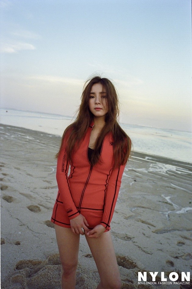 Gambar Foto Shin Se Kyung di Majalah Nylon Edisi Juni 2016