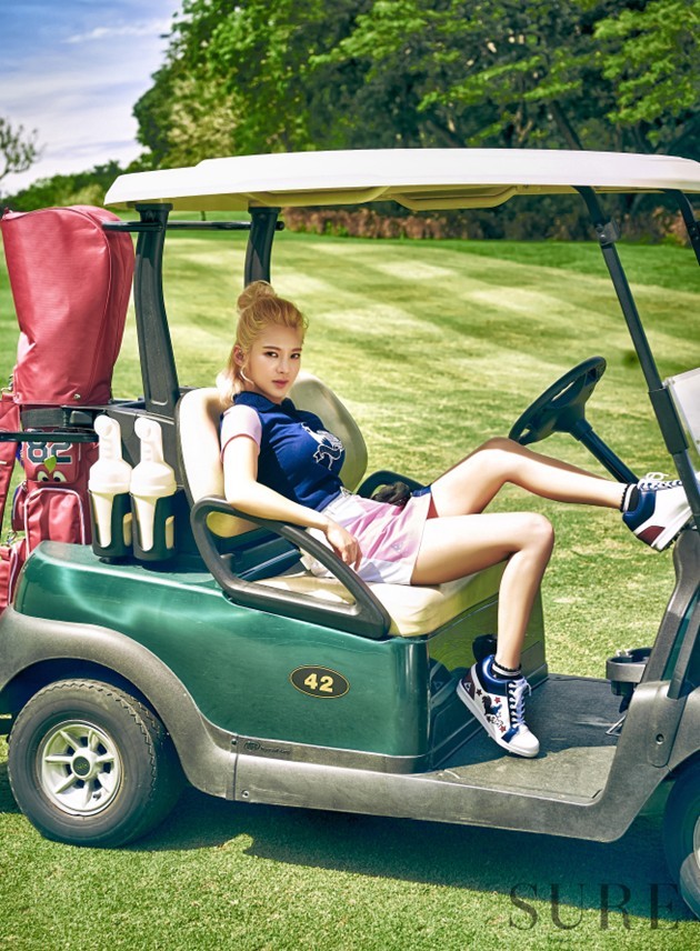 Gambar Foto Hyoyeon Girls' Generation di Majalah Sure Edisi Juli 2016
