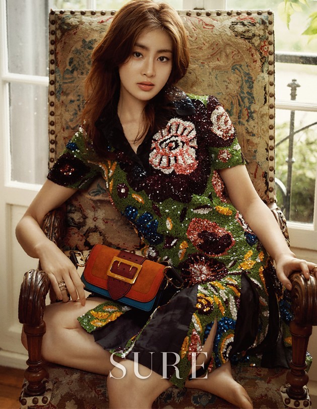 Gambar Foto Kang Sora di Majalah Sure Edisi Agustus 2016