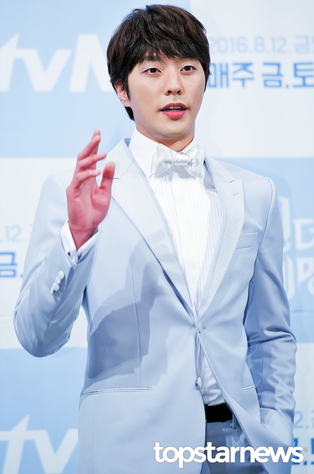 Gambar Foto Choi Min Berperan Sebagai Lee Yoon Sung