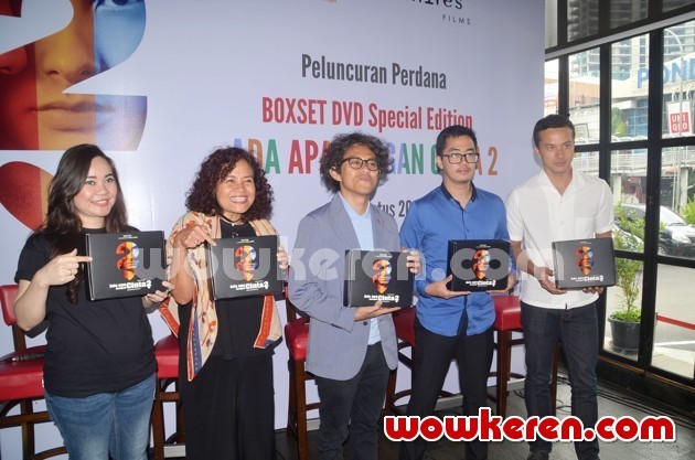 Gambar Foto Peluncuran DVD Film 'Ada Apa dengan Cinta 2'