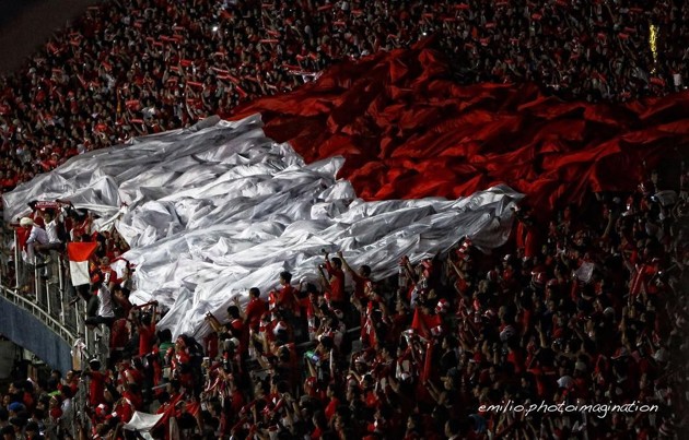 Gambar Foto Perayaan HUT RI ke-71 dari Lapangan Sepak Bola