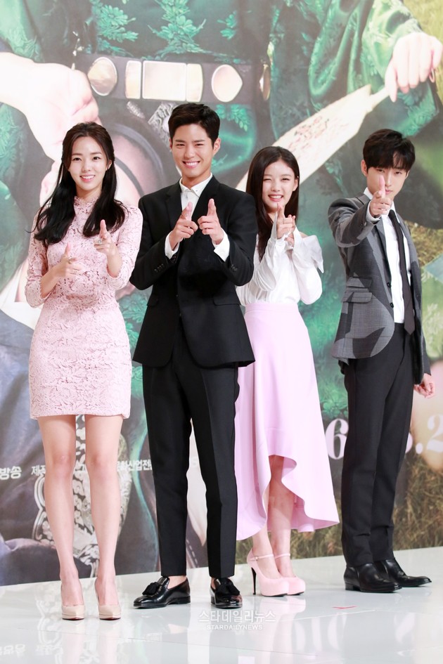 Foto Drama 'Love in the Moonlight' Mulai Tayang pada 22 Agustus Setiap Hari Senin - Selasa di KBS
