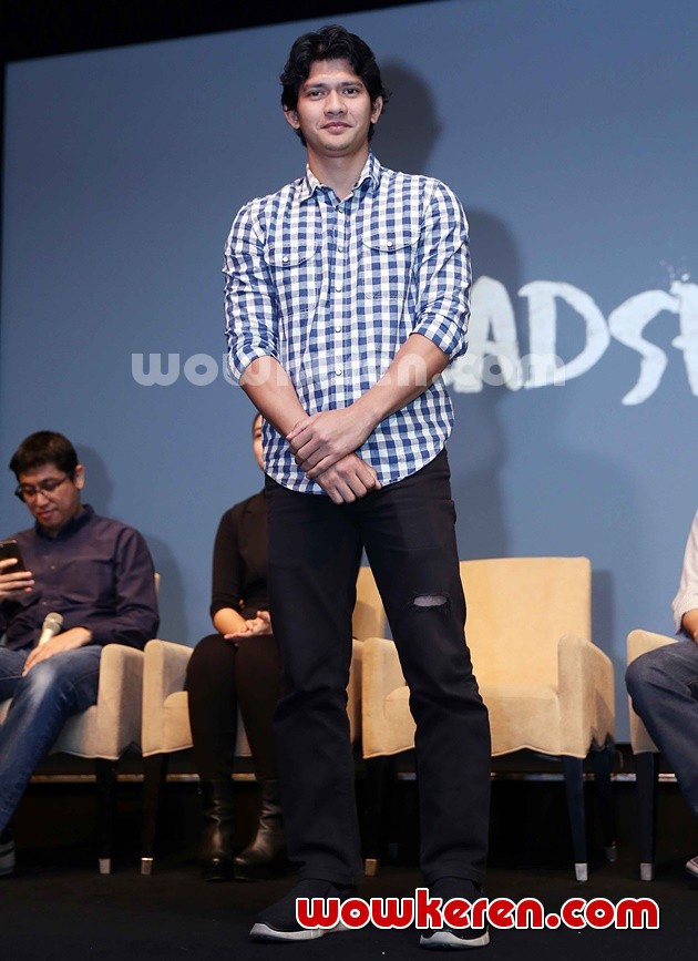 Gambar Foto Iko Uwais di Konferensi Pers Film 'Headshot'