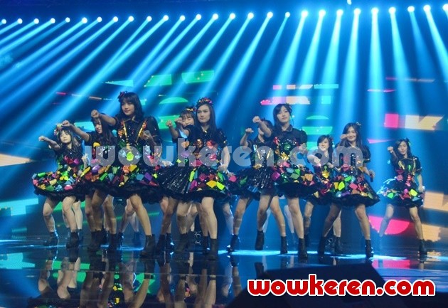 Gambar Foto JKT48 di 'RCTI 27 Anniversary Celebration'