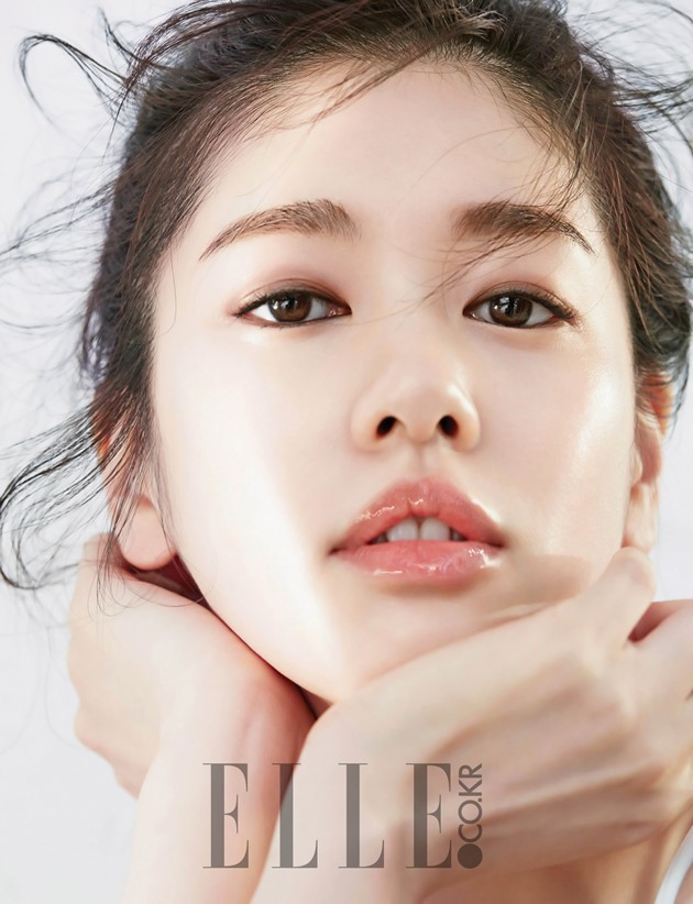 Gambar Foto Jung So Min di Majalah Elle Edisi Agustus 2016